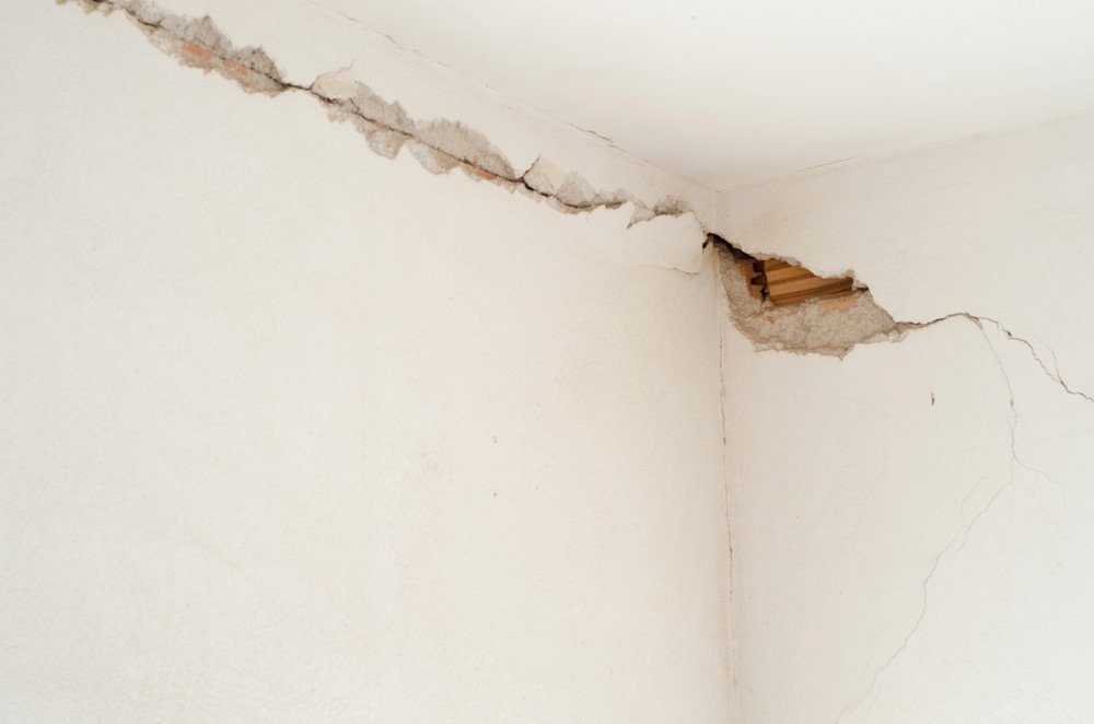 When to Consider Foundation Repair: Key Warning Signs to Look For