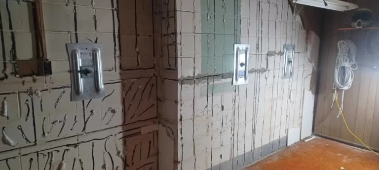Wall-anchors-Red-Wing